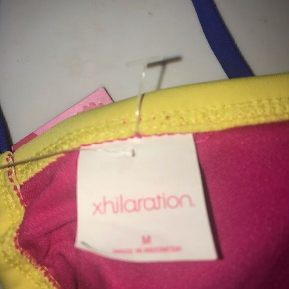 NEW Xhilaration Yellow/Gold Triangle Bikini Top M - Picture 5 of 7